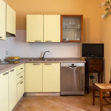 Sul Bric Bed & Breakfast Cherasco