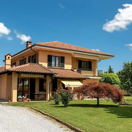 Sul Bric Bed & Breakfast Cherasco